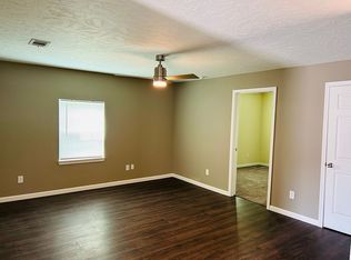 509 Highway 75 N, Willis, TX 77378