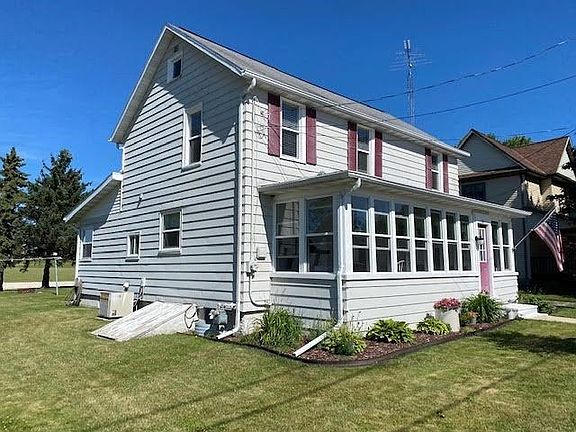 2nd image of 365 Pleasant Hill Ave