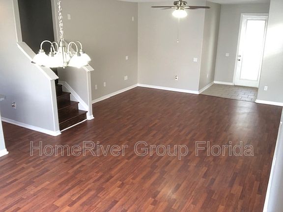 3rd image of 12138 Fern Haven Ave