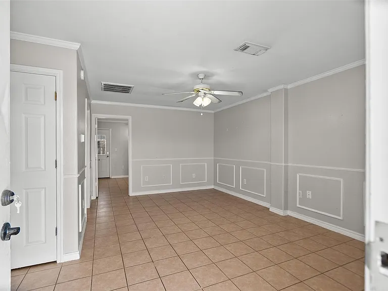 7900 Tri City Beach Rd #B — Photo 6