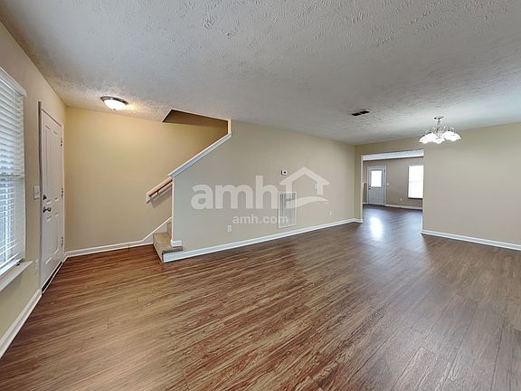 5th image of 377 Stewart Springs Dr