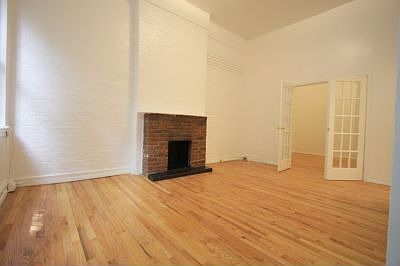 1st image of 300 W 10th St APT 1B