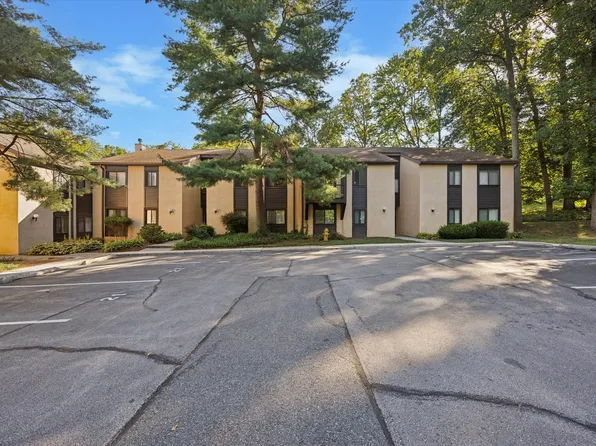 214 Painters Xing #214, Chadds Ford, PA 19317