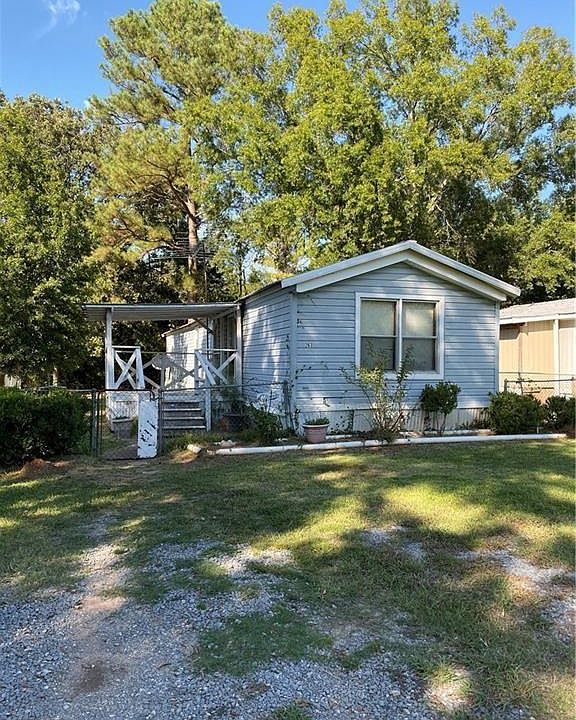1st image of 263 Crestwood Cir