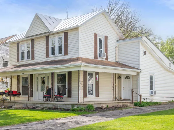 412 E Franklin St, Winchester, IN 47394