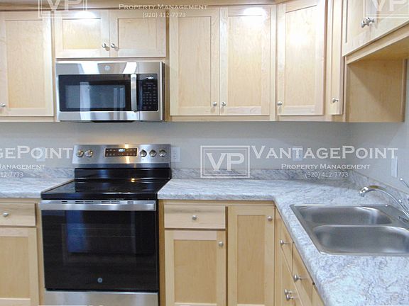 5th image of 503 N Broadway St #6