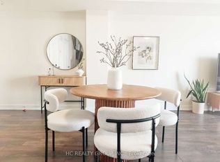 2 Westmeath Ln #2104, Markham, ON L6B 1N5