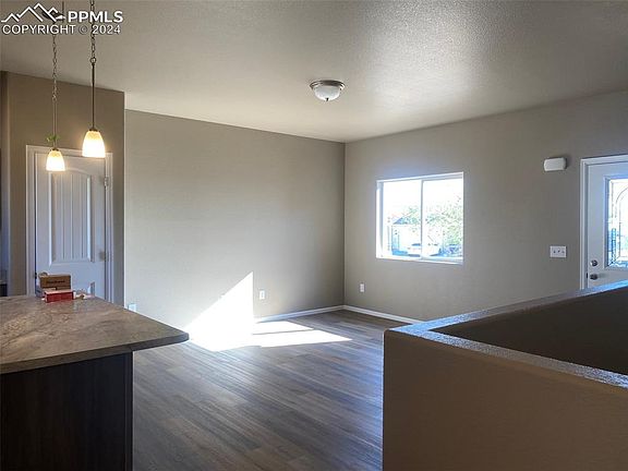 5th image of 3525 Bobtail Ln