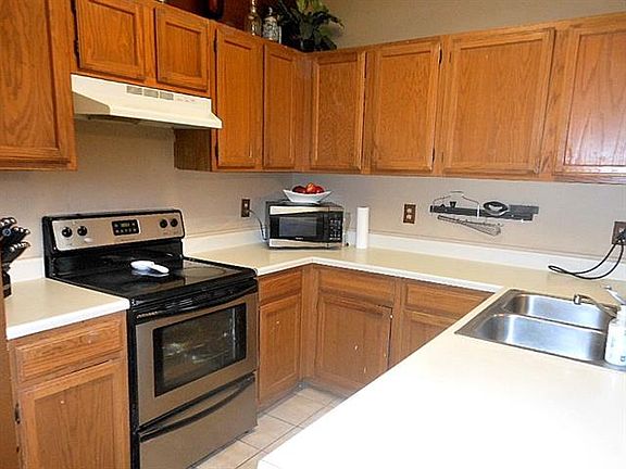 5th image of 2656 Clayton Oaks Dr