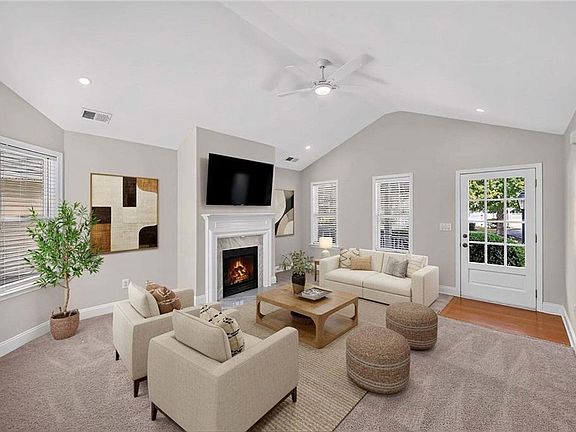 4th image of 2525 Gateview Ct