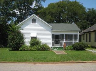 3 S Ashurst Ave, Tallassee, AL 36078