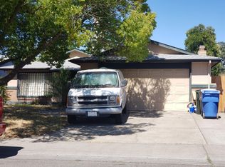 7923 Golden Field Way, Sacramento, CA 95823
