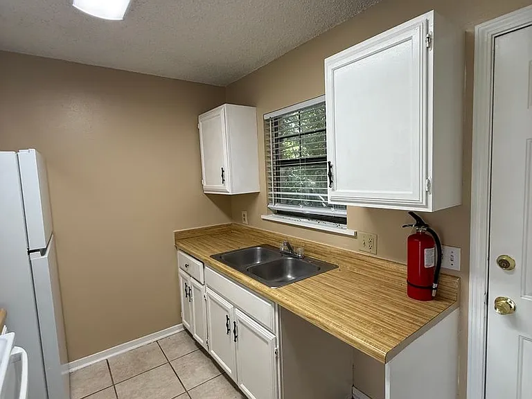 1658 Starboard Dr — Photo 7
