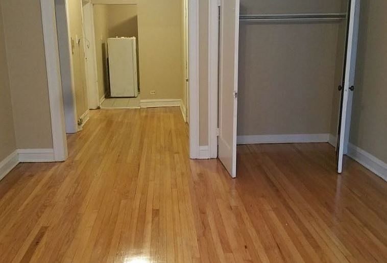 2nd image of 7658 S Kingston Ave #G
