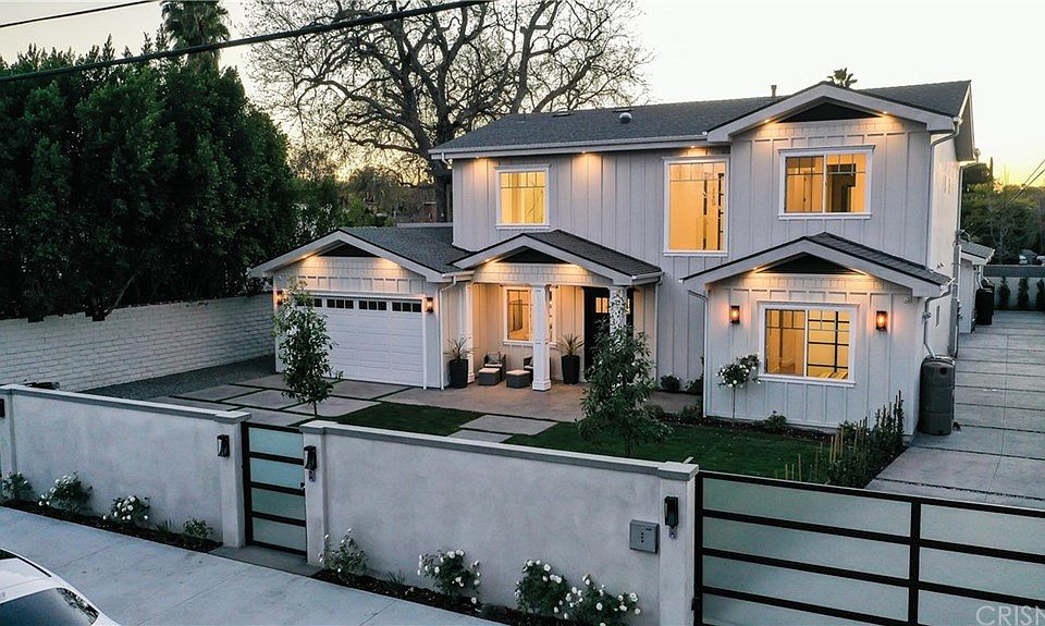 1st image of 5537 Vanalden Ave