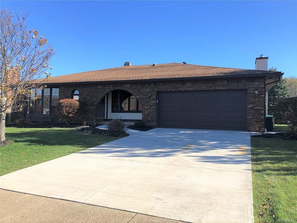 1st image of 50 Brookwood Dr