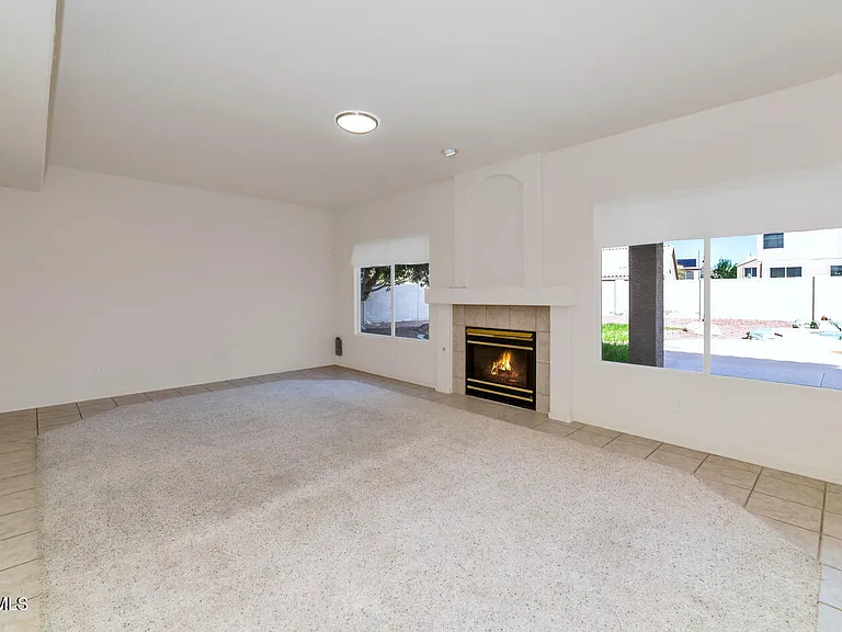 7212 W Surrey Ave — Photo 7
