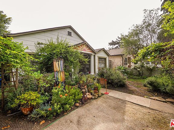 5th image of 2206 Walnut Ave