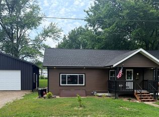 706 Lincoln Ave, Jerseyville, IL 62052