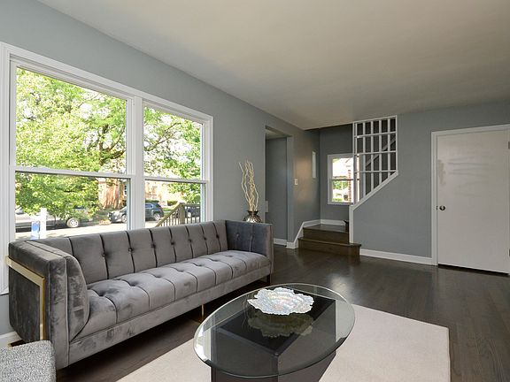 3rd image of 5049 N Melvina Ave