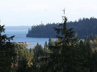 121 Timber Heights Dr, Port Ludlow, WA 98365