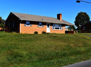 150 Skyview Cir, Verona, VA 24482