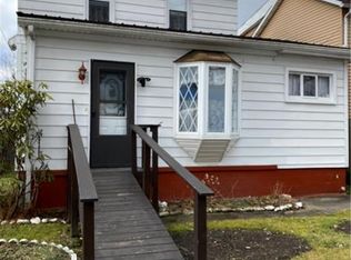 998 Broadford Rd, Everson, PA 15631