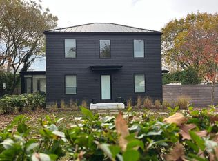 4 2nd St, Bellport, NY 11713