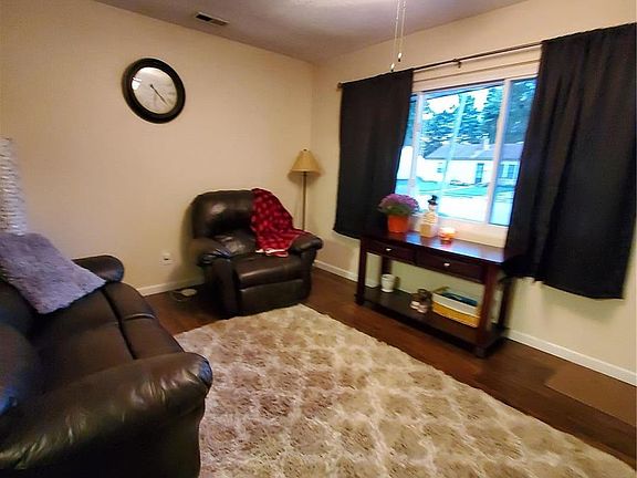 5th image of 1929 Joy Ave