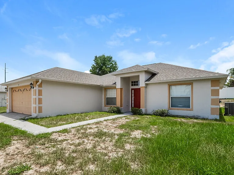 310 Country Lakes Cir — Photo 3