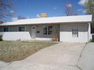 806 Mossman Ave, Aztec, NM 87410