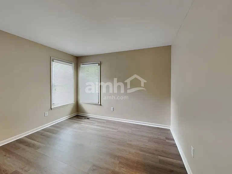 325 Brims Way — Photo 12