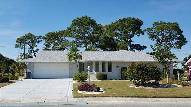 1st image of 715 Fox Hills Dr