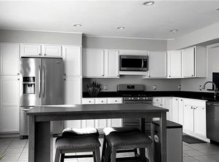 5A 3rd St #3, Danbury, CT 06810