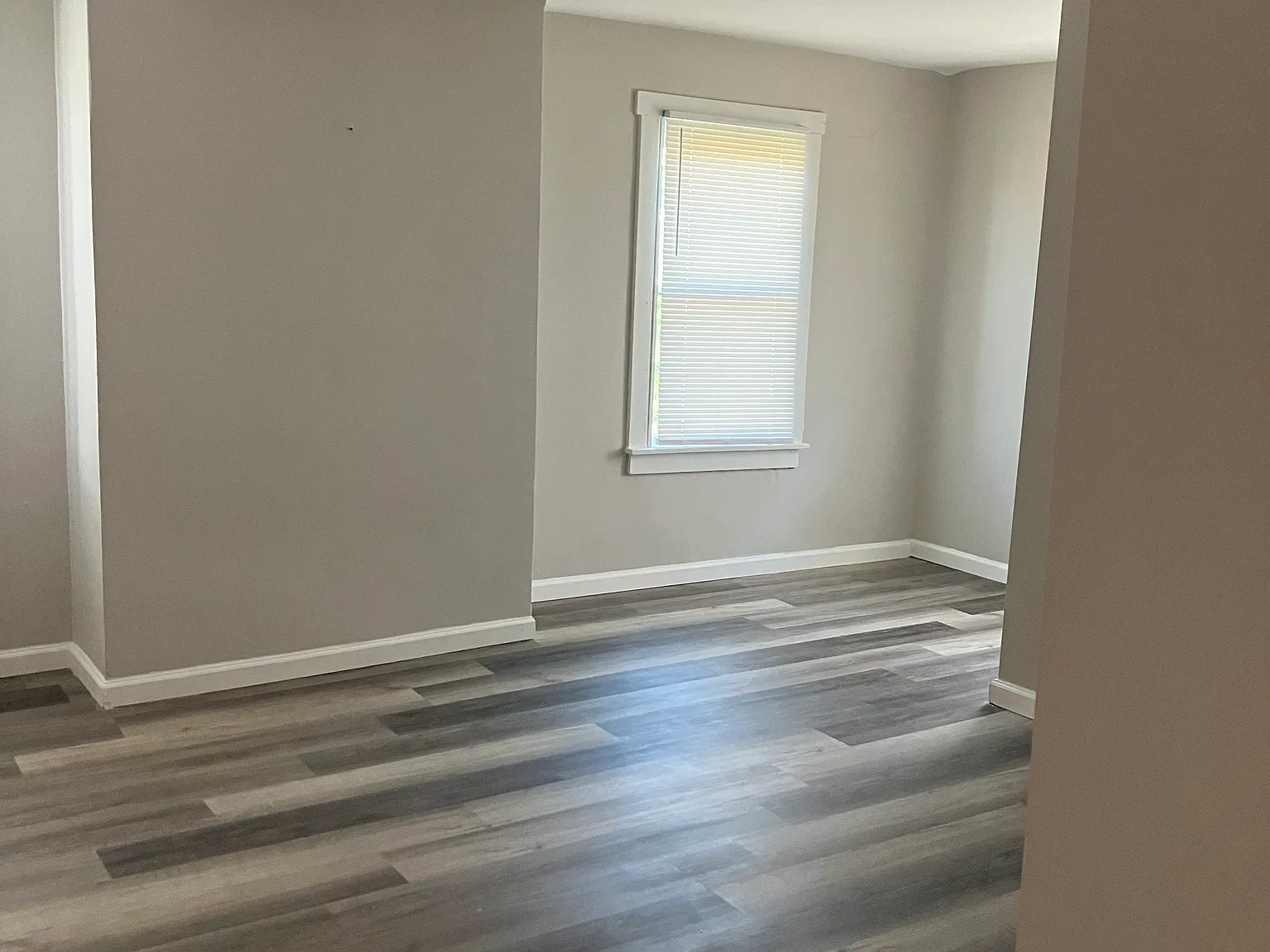 2 bed, 1.5 bath, 1216 sqft, $1,515 — Photo 2