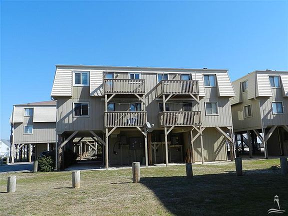 2nd image of 447 E 2nd St #16