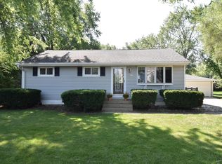 8035 W Puetz Rd, Franklin, WI 53132