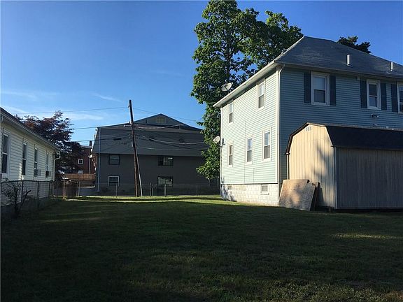 4th image of 2 Elmira Ave