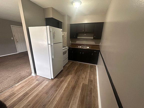 4th image of 1200 Tower Blvd APT 4