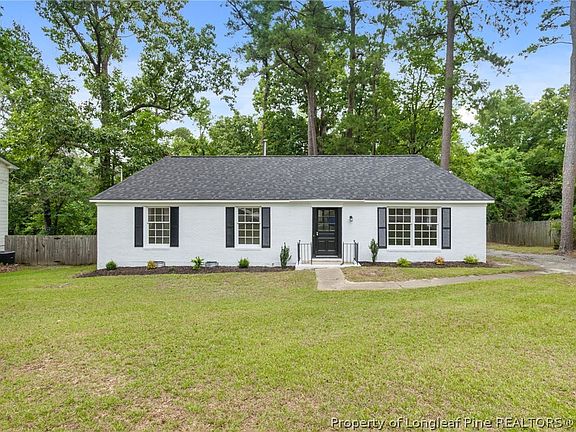 2nd image of 744 Buena Vista Dr