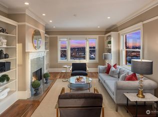 1902 Bigelow Ave N APT 401, Seattle, WA 98109