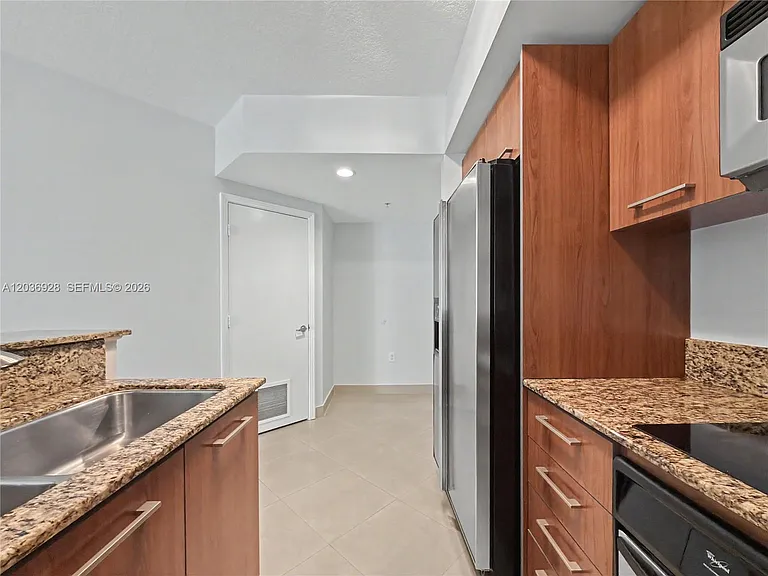 9055 SW 73rd Ct #1004 — Photo 3