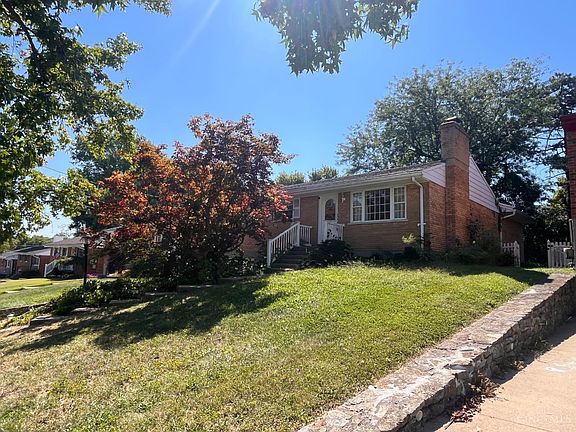 3rd image of 3229 Deborah Ln