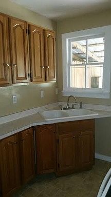 5th image of 2409 Schumacher Ave