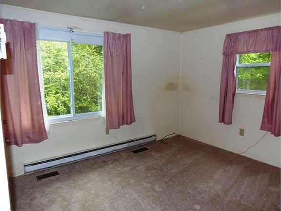 5th image of 12247 Fox Den Ln