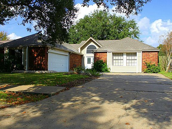 2nd image of 22918 Glenover Dr #1