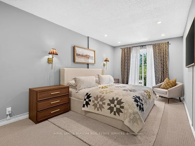 2354 Marine Dr — Photo 21