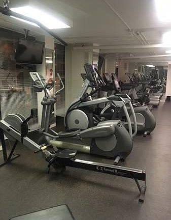 2nd image of 1660 N La Salle St #1308