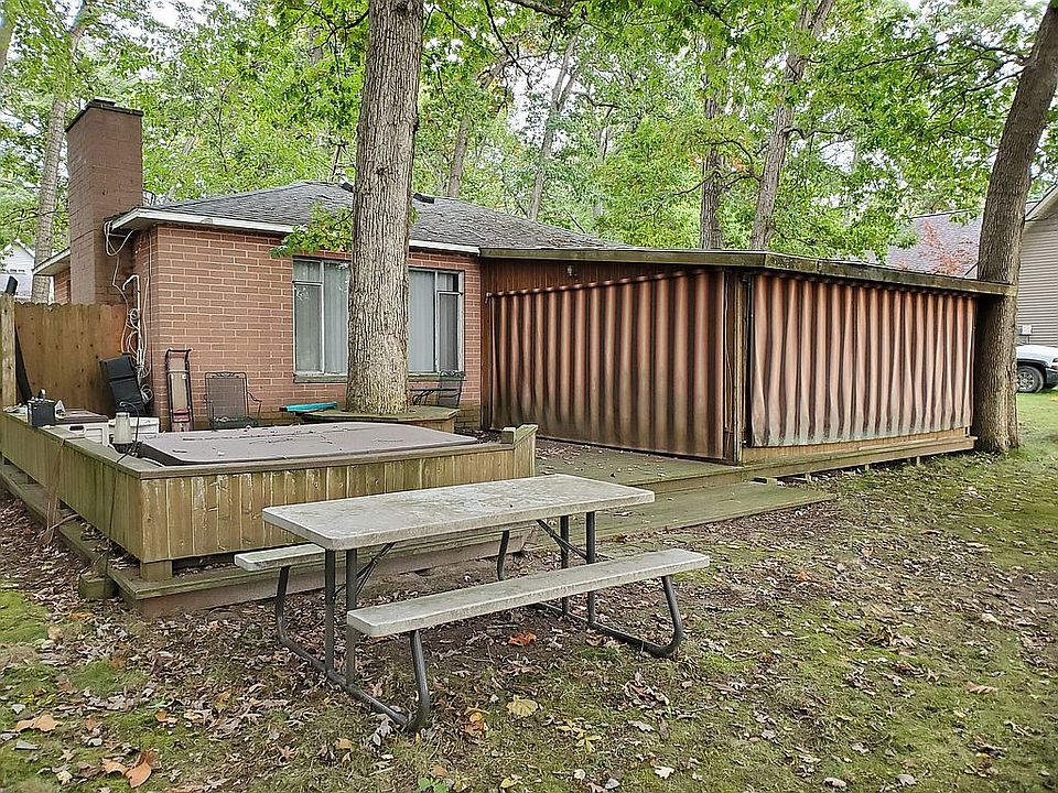 1st image of 234 Ellsworth Lake Dr