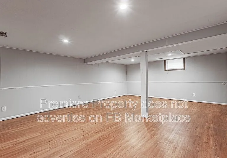 4327 Sterling Ave — Photo 13